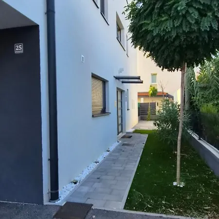 Divini Apartman Zadar